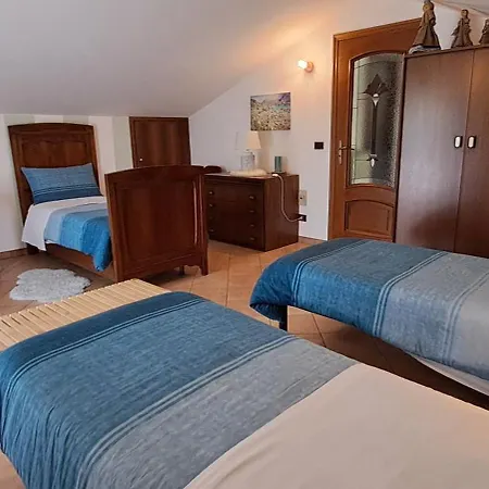 La Compostella Locazione Turistica Apartment *